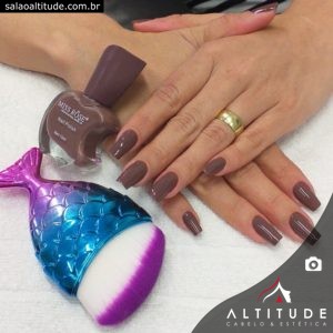 Lindas unhas cor Nude