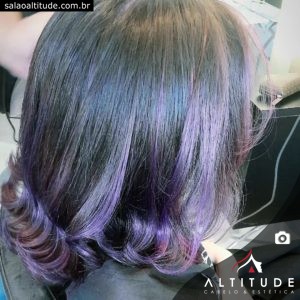 Mechas coloridas roxas
