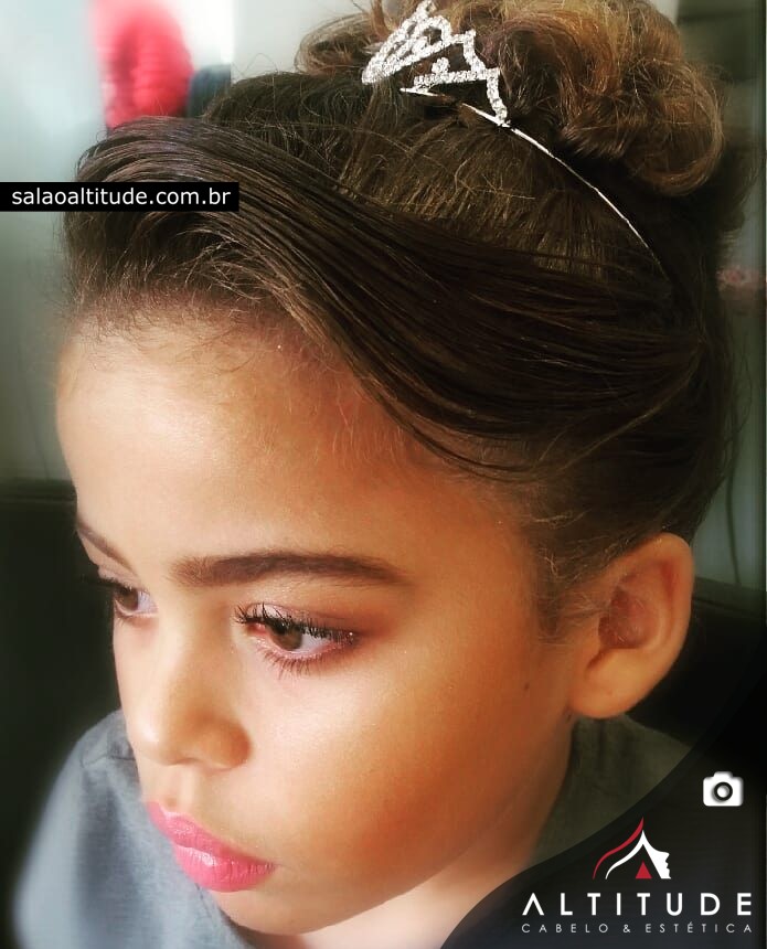 penteado simples pra formatura infantil